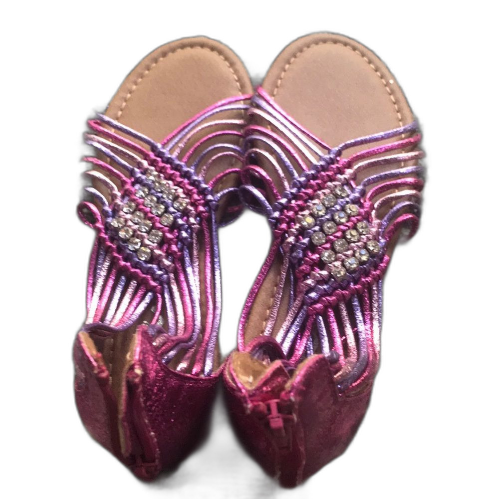 NWOT!‎ Sandals